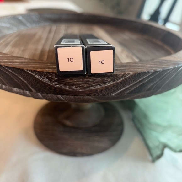 Secret Camouflage Brighten and Correct Duo set of 2 • 1C - Picture 2 of 5